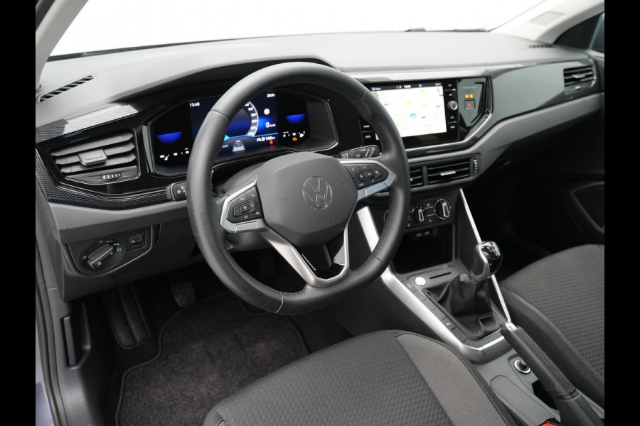 Volkswagen Polo 1.0 TSI 95pk Life Navigatie Camera Stoelverwarming Keyless 68