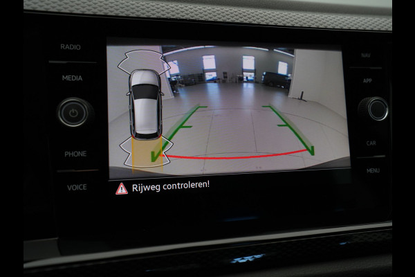 Volkswagen Polo 1.0 TSI 95pk Life Navigatie Camera Stoelverwarming Keyless 68