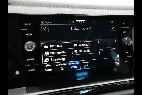 Volkswagen Polo 1.0 TSI 95pk Life Navigatie Camera Stoelverwarming Keyless 68