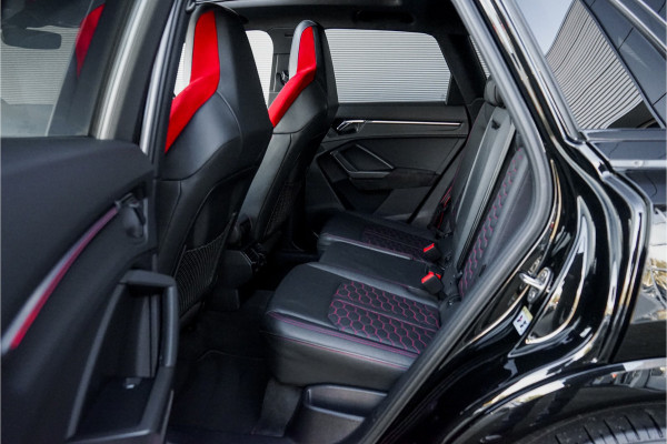 Audi Q3 TFSI RS Pano RS-Sportstoelen & Uitlaat B&O 21"