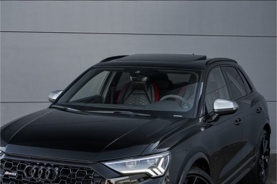Audi Q3 TFSI RS Pano RS-Sportstoelen & Uitlaat B&O 21"