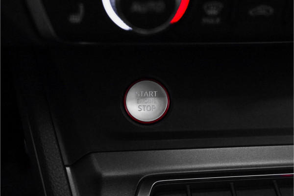 Audi Q3 TFSI RS Pano RS-Sportstoelen & Uitlaat B&O 21"