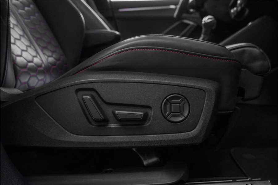Audi Q3 TFSI RS Pano RS-Sportstoelen & Uitlaat B&O 21"