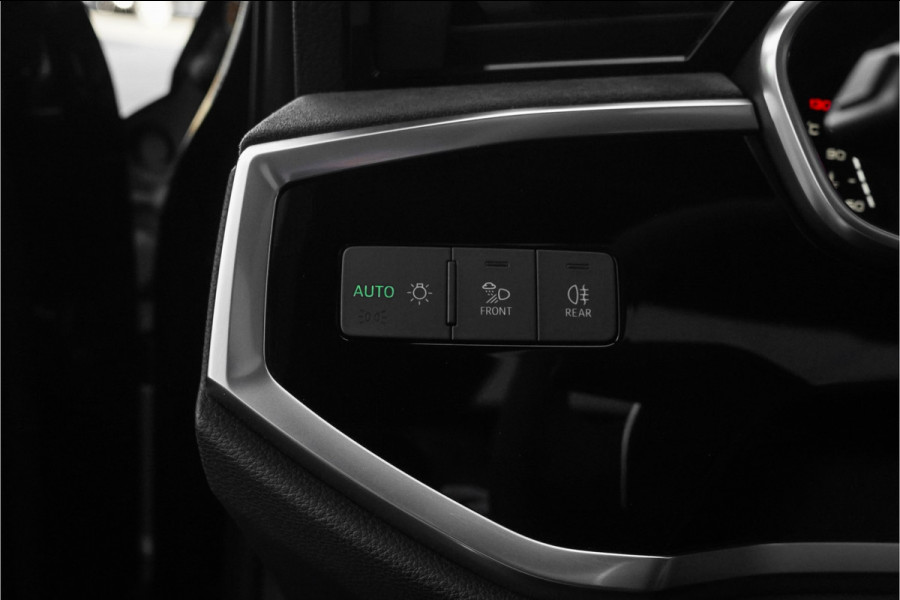 Audi Q3 TFSI RS Pano RS-Sportstoelen & Uitlaat B&O 21"