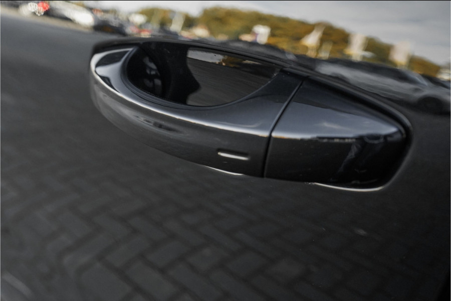 Audi Q3 TFSI RS Pano RS-Sportstoelen & Uitlaat B&O 21"