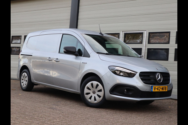 Mercedes-Benz eCitan L2 Lang Pro 51 kWh SOH 98,6 % - AC 22 kWh Laden - Mbux - Trekhaak