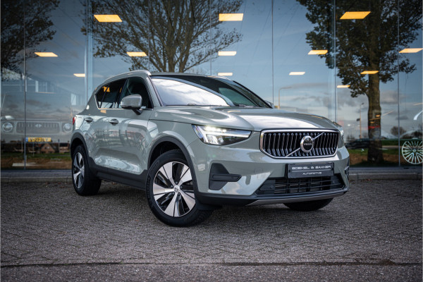 Volvo XC40 T4 Recharge Core Bright ** Camera ** Stuurverwarming **