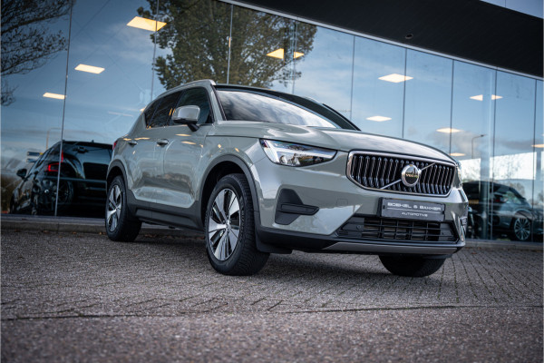 Volvo XC40 T4 Recharge Core Bright ** Camera ** Stuurverwarming **