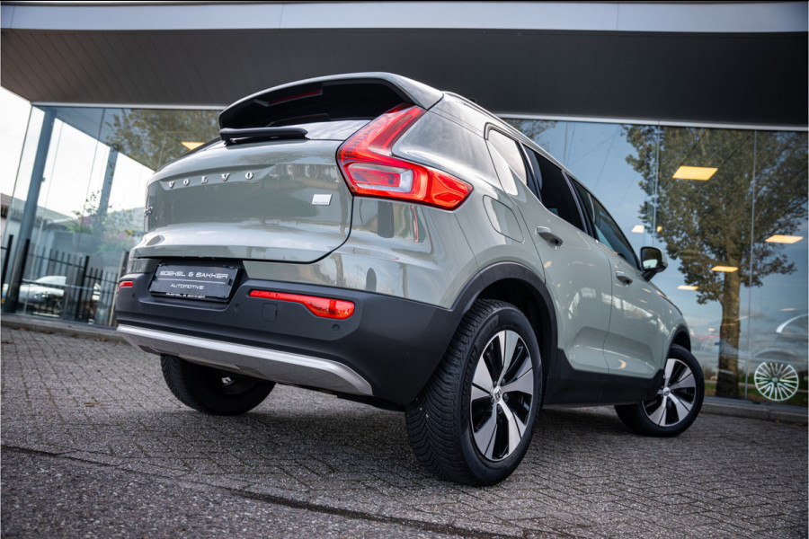 Volvo XC40 T4 Recharge Core Bright ** Camera ** Stuurverwarming **