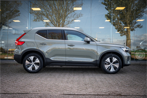 Volvo XC40 T4 Recharge Core Bright ** Camera ** Stuurverwarming **