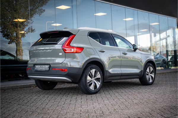 Volvo XC40 T4 Recharge Core Bright ** Camera ** Stuurverwarming **