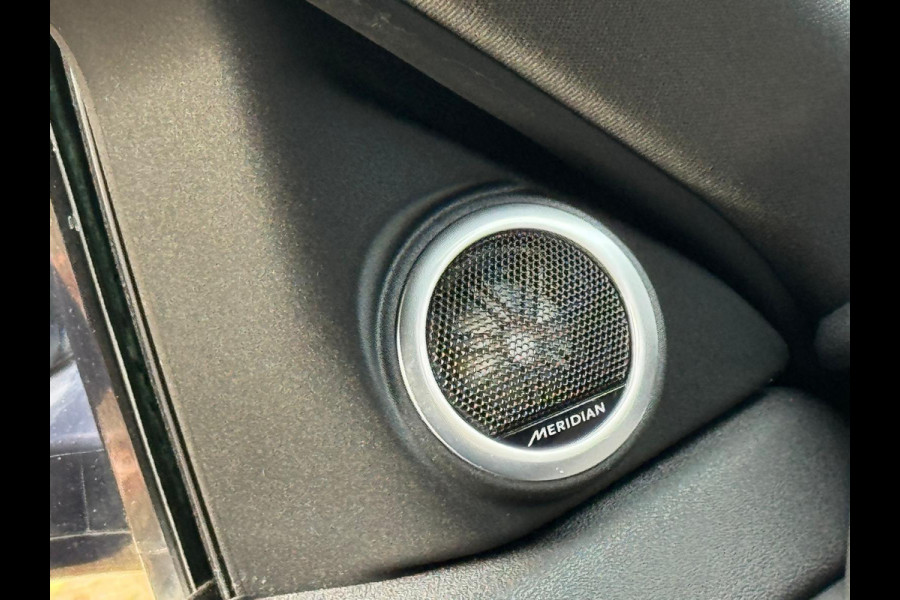 Land Rover Range Rover Evoque 1.5 P300e AWD Autobiography, panoramadak, vol opties, afn. trekhaak,1 e eigenaar, NL auto met nap