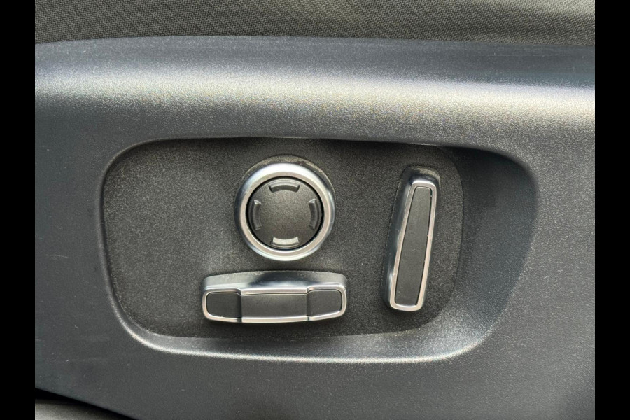 Land Rover Range Rover Evoque 1.5 P300e AWD Autobiography, panoramadak, vol opties, afn. trekhaak,1 e eigenaar, NL auto met nap