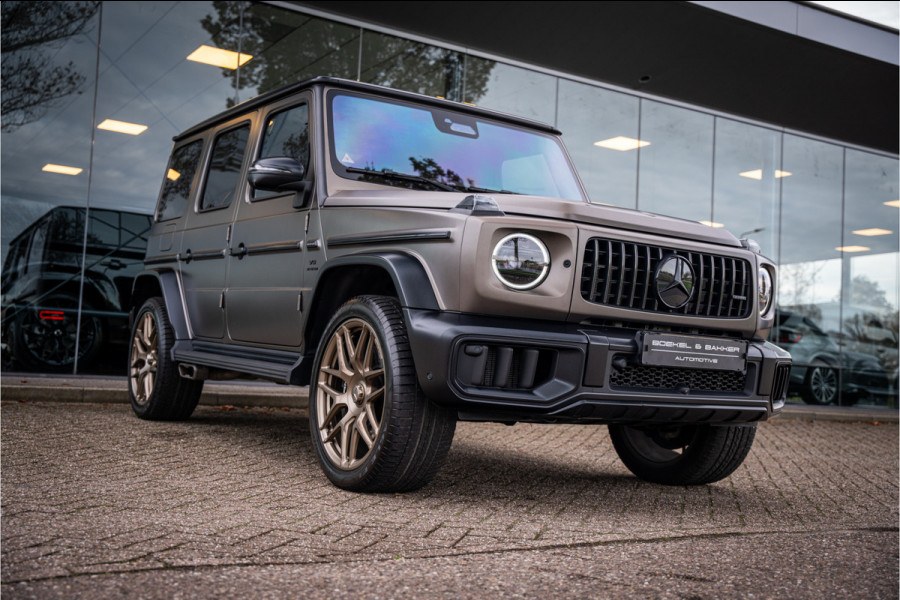 Mercedes-Benz G-Klasse AMG 63 ** Akrapovic ** AMG Performance Pack ** Carbon ** Xpell PPF Face-lift MY25 ** Grijs kenteken (excl. btw) ** Target Blue Eye