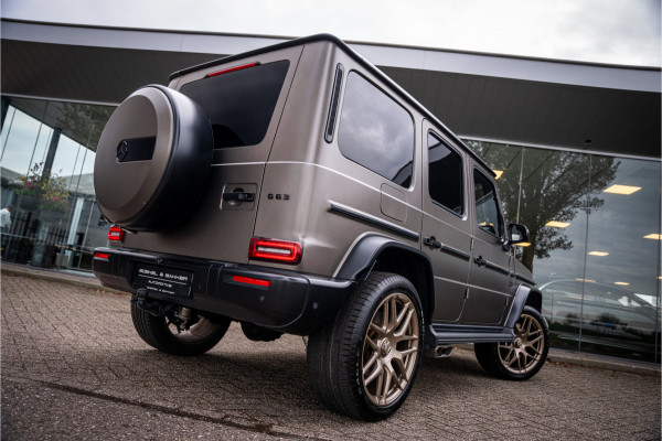 Mercedes-Benz G-Klasse AMG 63 ** Akrapovic ** AMG Performance Pack ** Carbon ** Xpell PPF Face-lift MY25 ** Grijs kenteken (excl. btw) ** Target Blue Eye