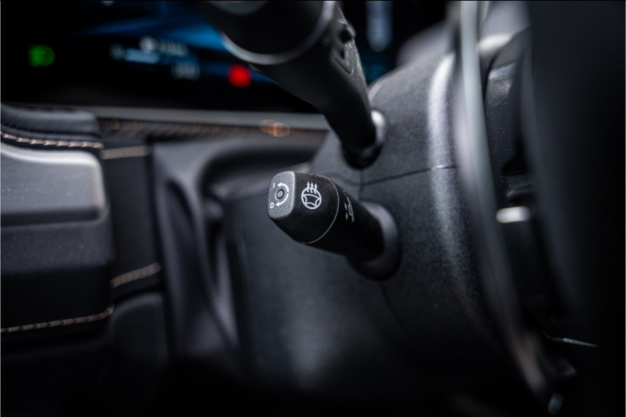 Mercedes-Benz G-Klasse AMG 63 ** Akrapovic ** AMG Performance Pack ** Carbon ** Xpell PPF Face-lift MY25 ** Grijs kenteken (excl. btw) ** Target Blue Eye