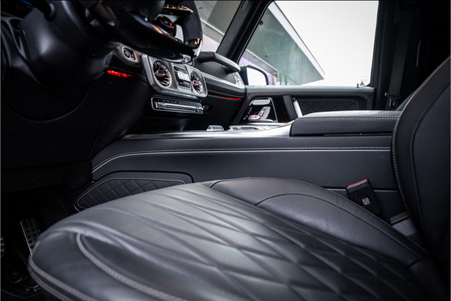 Mercedes-Benz G-Klasse AMG 63 ** Akrapovic ** AMG Performance Pack ** Carbon ** Xpell PPF Face-lift MY25 ** Grijs kenteken (excl. btw) ** Target Blue Eye