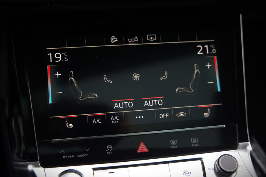 Audi e-tron Sportback 50 quattro S edition 71 kWh | S-Line | Black Edition | Panoramadak | Memory Seats | Luchtvering | Adaptive Cruise Control | Apple Carplay | Keyless | Matrix LED | Leder | Stoelverwarming | NAP |