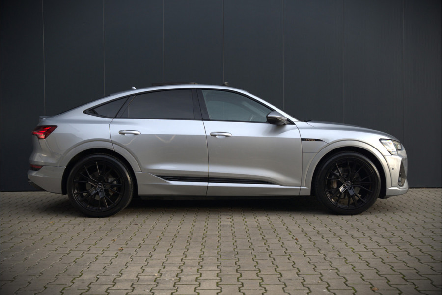 Audi e-tron Sportback 50 quattro S edition 71 kWh | S-Line | Black Edition | Panoramadak | Memory Seats | Luchtvering | Adaptive Cruise Control | Apple Carplay | Keyless | Matrix LED | Leder | Stoelverwarming | NAP |