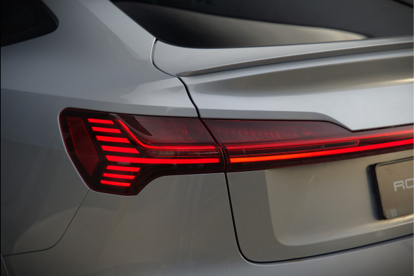 Audi e-tron Sportback 50 quattro S edition 71 kWh | S-Line | Black Edition | Panoramadak | Memory Seats | Luchtvering | Adaptive Cruise Control | Apple Carplay | Keyless | Matrix LED | Leder | Stoelverwarming | NAP |