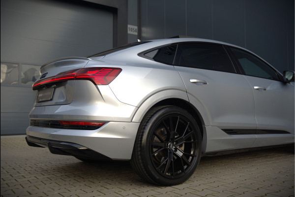 Audi e-tron Sportback 50 quattro S edition 71 kWh | S-Line | Black Edition | Panoramadak | Memory Seats | Luchtvering | Adaptive Cruise Control | Apple Carplay | Keyless | Matrix LED | Leder | Stoelverwarming | NAP |