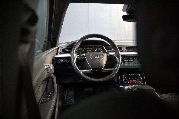Audi e-tron Sportback 50 quattro S edition 71 kWh | S-Line | Black Edition | Panoramadak | Memory Seats | Luchtvering | Adaptive Cruise Control | Apple Carplay | Keyless | Matrix LED | Leder | Stoelverwarming | NAP |