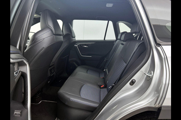 Toyota RAV4 2.5 Hybrid 218PK 360-CAMERA | BI-TONE | NAVI & CARPLAY