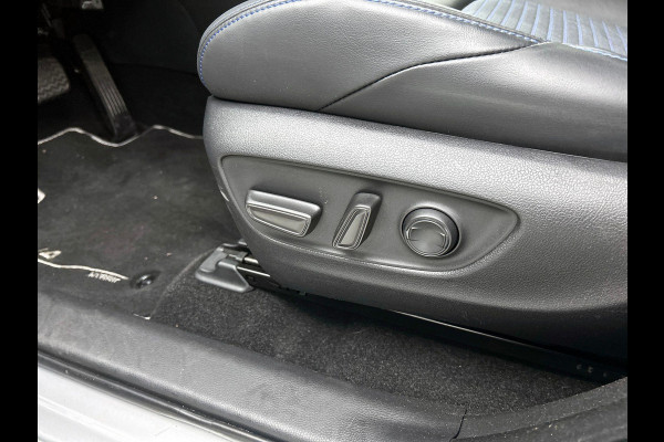 Toyota RAV4 2.5 Hybrid 218PK 360-CAMERA | BI-TONE | NAVI & CARPLAY