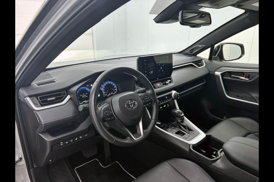 Toyota RAV4 2.5 Hybrid 218PK 360-CAMERA | BI-TONE | NAVI & CARPLAY