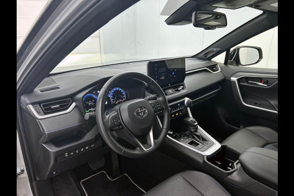 Toyota RAV4 2.5 Hybrid 218PK 360-CAMERA | BI-TONE | NAVI & CARPLAY