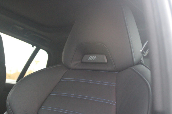 BMW 3 Serie Touring 330e 292PK M-SPORT | M-SPORT PRO-PAKKET | M-SPORT REMMEN UITGEVOERD IN DONKERBLAUW MET M LOGO | BMW LIVE COCKPIT PROFESSIONAL | CURVED DISPLAY |DRIVING ASSISTANT INCL. HEAD-UP DISPLAY | PANORAMISCH SCHUIF/KANTEL DAK | PARKING ASSIST INCL. ACHTERUITRIJCAMERA | ADAPTIEVE LED KOPLAMPEN |SHADOW LINE | M-SPORTSTOELEN VOOR | LEDER VERNASCA MET CONTRAST STIKSELS M-SPORT | STOEL VERWARMING | DRAADLOZE APPLE CARPLAY | ELEKTRISCH VERSTELBARE STOELEN MET GEHEUGEN FUNCTIE | HEAD UP DISPLAY | DRAADLOZE TELEFOONLADER | DODEHOEK BEWAKING | COMFORT PACK INCL. ELEKTRISCHE ACHTE