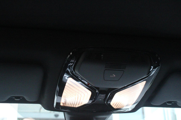 BMW 3 Serie Touring 330e 292PK M-SPORT | M-SPORT PRO-PAKKET | M-SPORT REMMEN UITGEVOERD IN DONKERBLAUW MET M LOGO | BMW LIVE COCKPIT PROFESSIONAL | CURVED DISPLAY |DRIVING ASSISTANT INCL. HEAD-UP DISPLAY | PANORAMISCH SCHUIF/KANTEL DAK | PARKING ASSIST INCL. ACHTERUITRIJCAMERA | ADAPTIEVE LED KOPLAMPEN |SHADOW LINE | M-SPORTSTOELEN VOOR | LEDER VERNASCA MET CONTRAST STIKSELS M-SPORT | STOEL VERWARMING | DRAADLOZE APPLE CARPLAY | ELEKTRISCH VERSTELBARE STOELEN MET GEHEUGEN FUNCTIE | HEAD UP DISPLAY | DRAADLOZE TELEFOONLADER | DODEHOEK BEWAKING | COMFORT PACK INCL. ELEKTRISCHE ACHTE