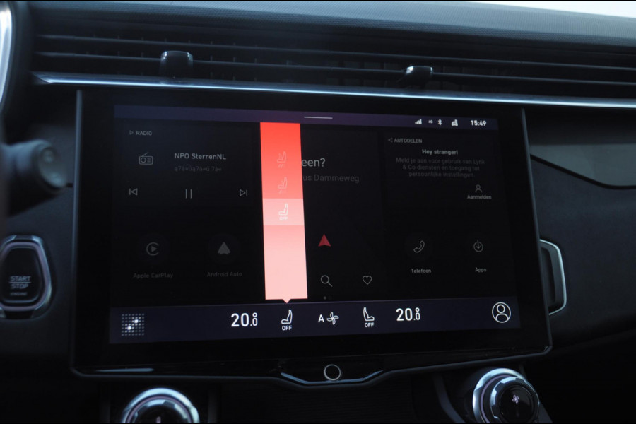 Lynk & Co 01 / Adaptieve cruise control / Elektrische stoelen / BLIS / Stoelverwarming / Elektrische achterklep / Climate control / Parkeersensoren met camera / Regensensor / Keyless entry /