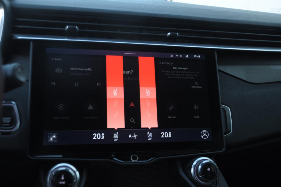 Lynk & Co 01 / Adaptieve cruise control / Elektrische stoelen / BLIS / Stoelverwarming / Elektrische achterklep / Climate control / Parkeersensoren met camera / Regensensor / Keyless entry /