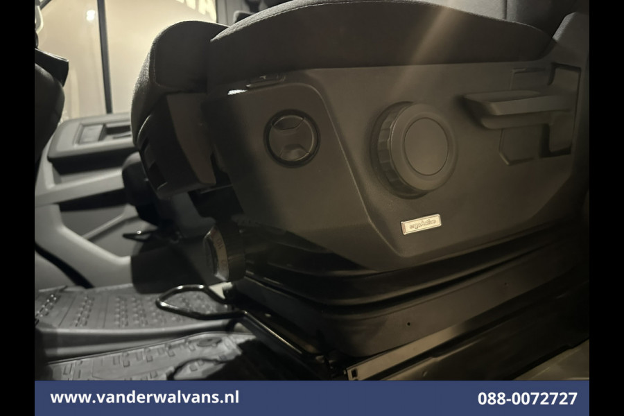 Volkswagen Crafter 2.0 TDI 141pk L3H3 L2H2 Euro6 Airco | Camera | Apple Carplay | Android Auto | Cruisecontrol | Massagestoel Chauffeursstoel