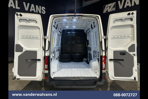 Volkswagen Crafter 2.0 TDI 141pk L3H3 L2H2 Euro6 Airco | Camera | Apple Carplay | Android Auto | Cruisecontrol | Massagestoel Chauffeursstoel