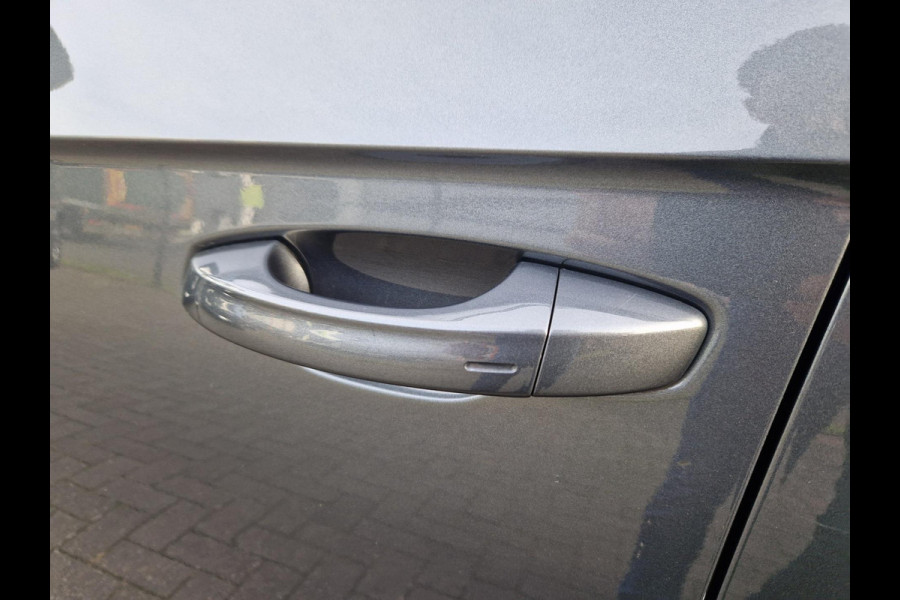 Volkswagen T-Roc 1.5 TSI DSG 150PK R-Line /ACC /IQ Drive /IQ Light