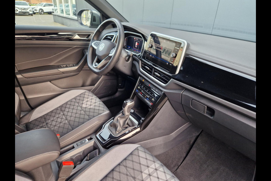 Volkswagen T-Roc 1.5 TSI DSG 150PK R-Line /ACC /IQ Drive /IQ Light
