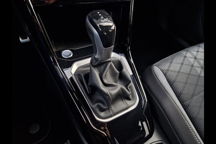 Volkswagen T-Roc 1.5 TSI DSG 150PK R-Line /ACC /IQ Drive /IQ Light