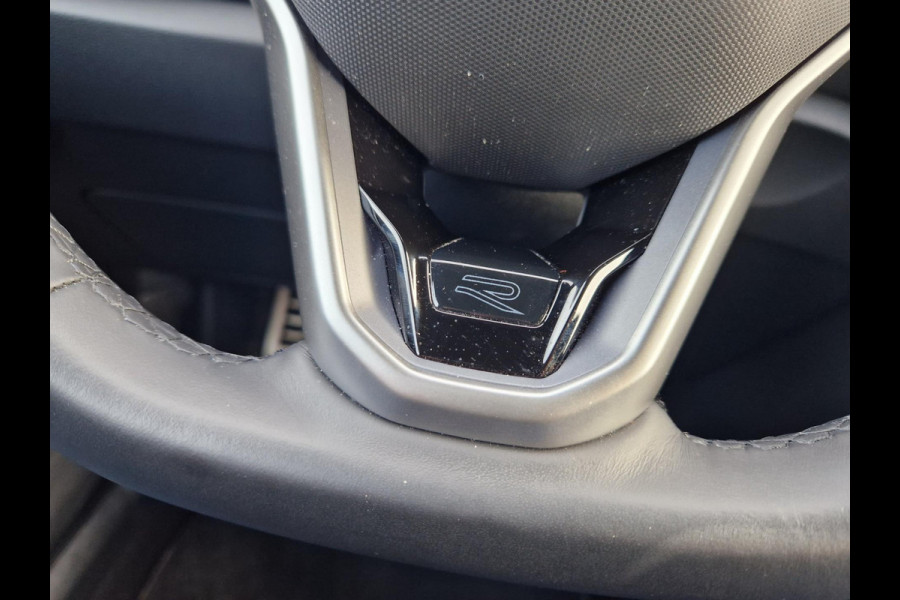 Volkswagen T-Roc 1.5 TSI DSG 150PK R-Line /ACC /IQ Drive /IQ Light