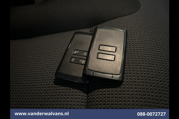 Renault Trafic 2.0 dCi 131pk L2H1 Euro6 Airco | Camera | LED | Cruisecontrol | Parkeersensoren Bijrijdersbank, 2500kg trekvermogen