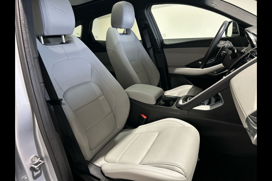 Jaguar E-Pace 1.5 P300e AWD R-Dynamic HSE | Meridian sound | Elektrisch bediende achterklep | Interactive driver display
