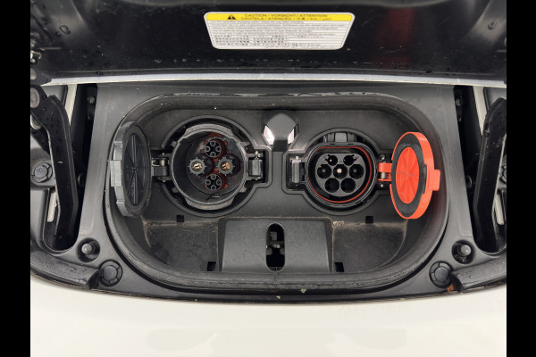 Nissan Leaf Acenta 40 kWh {SOH-90%} Aut. *ADAPTIVE-CRUISE | KEYLESS | NAVI-FULLMAP | BLIND-SPOT | DAB+ | COMFORTSEATS | DIGI-COCKPIT | PRIVACY-GLASS | CAMERA |  17"ALU*