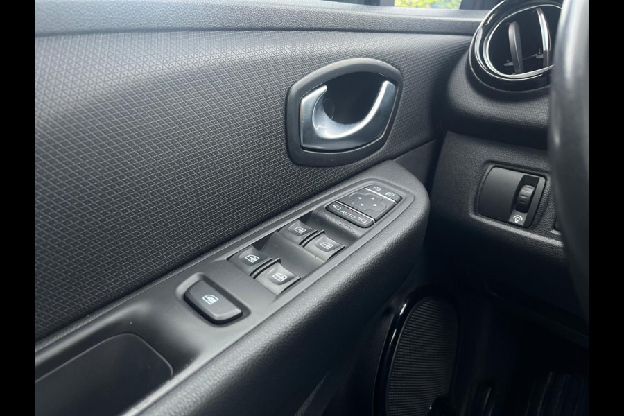 Renault Clio 0.9 TCe Bose, Bluetooth, Cruise, Navi, Stoelverwarming, PDC