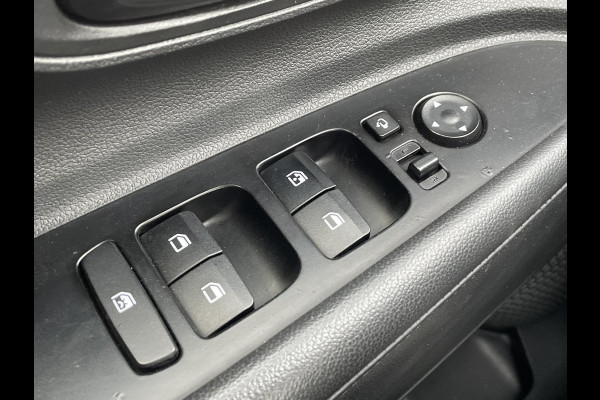 Hyundai i20 1.0 T-GDI Comfort | automaat | zwart dak | Apple Carplay/Android Auto | airco | cruise control | blind-spot