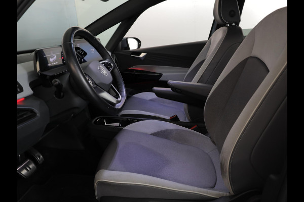 Volkswagen ID.3 Business 58 kWh 204 pk | Navigatie | Parkeersensoren | Achteruitrijcamera | Stoelverwarming | Matrix LED koplampen | 85% accu
