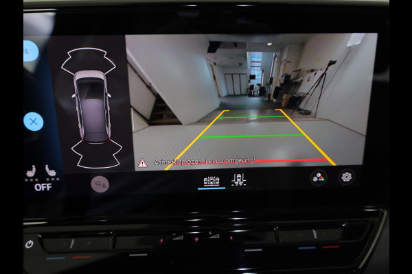 Volkswagen ID.3 Business 58 kWh 204 pk | Navigatie | Parkeersensoren | Achteruitrijcamera | Stoelverwarming | Matrix LED koplampen | 85% accu