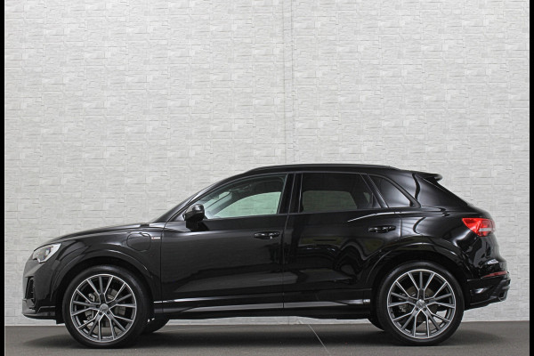 Audi Q3 45 TFSI e S-Line | ACC | Virtual-Cockpit | Standkachel | Sportstoelen | Getint-Glas | Black-Optic | Carplay | LED | Lane-Assist | Climate-Control | Stoelverwarming | Achteruitrij-Camera | DAB | BOVAG Garantie |