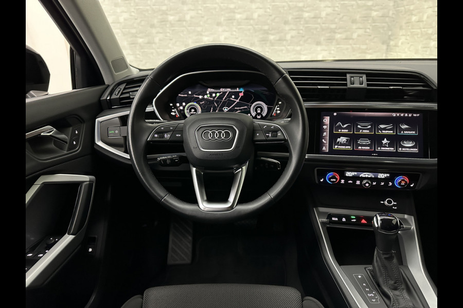 Audi Q3 45 TFSI e S-Line | ACC | Virtual-Cockpit | Standkachel | Sportstoelen | Getint-Glas | Black-Optic | Carplay | LED | Lane-Assist | Climate-Control | Stoelverwarming | Achteruitrij-Camera | DAB | BOVAG Garantie |