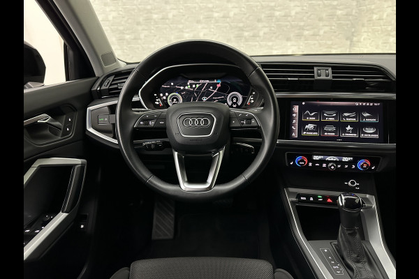 Audi Q3 45 TFSI e S-Line | ACC | Virtual-Cockpit | Standkachel | Sportstoelen | Getint-Glas | Black-Optic | Carplay | LED | Lane-Assist | Climate-Control | Stoelverwarming | Achteruitrij-Camera | DAB | BOVAG Garantie |